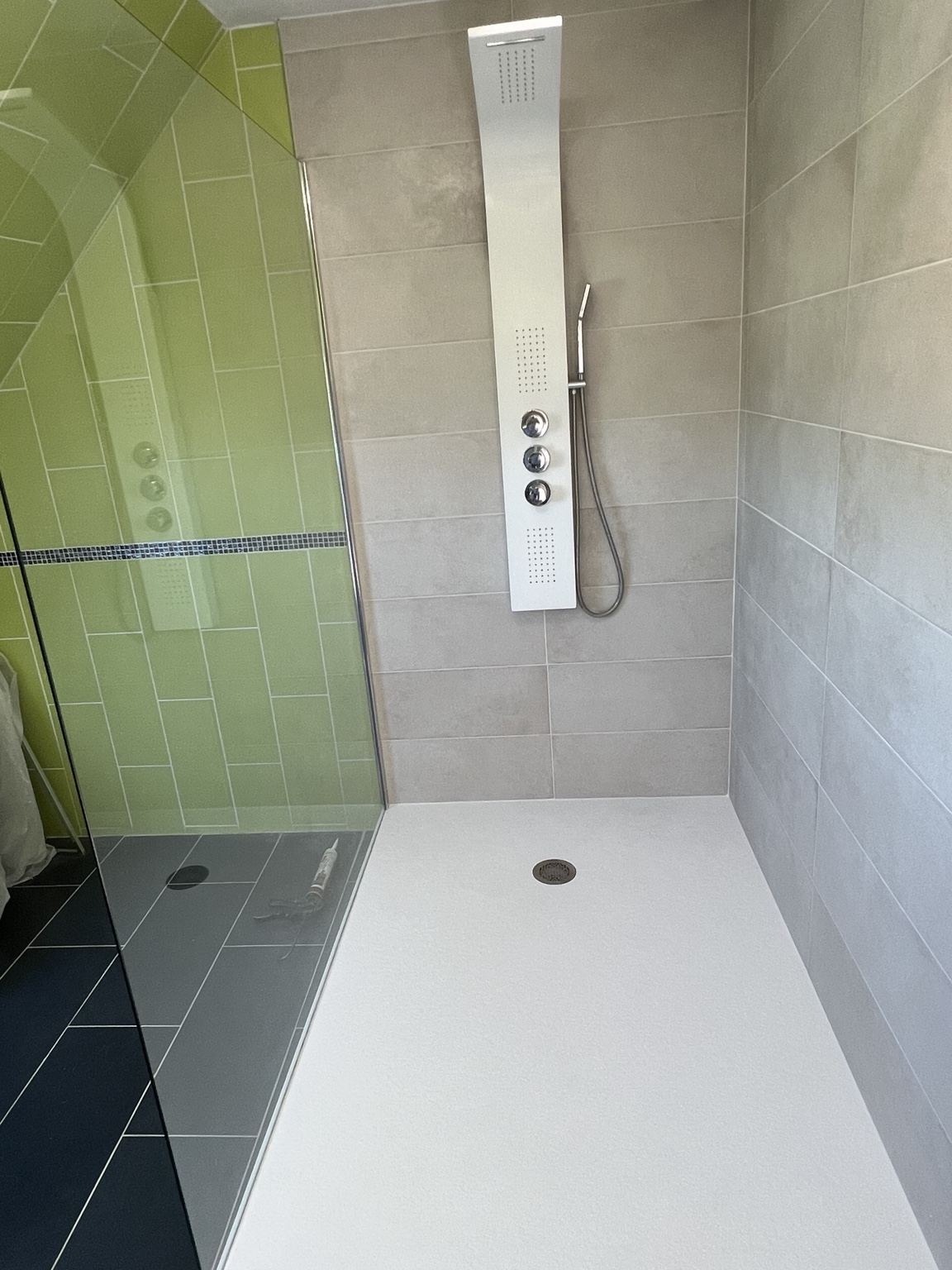 Rénovation de salle de bains et sanitaire - EURL Simon Jérôme